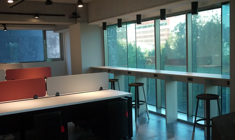 五倍學院辦公室